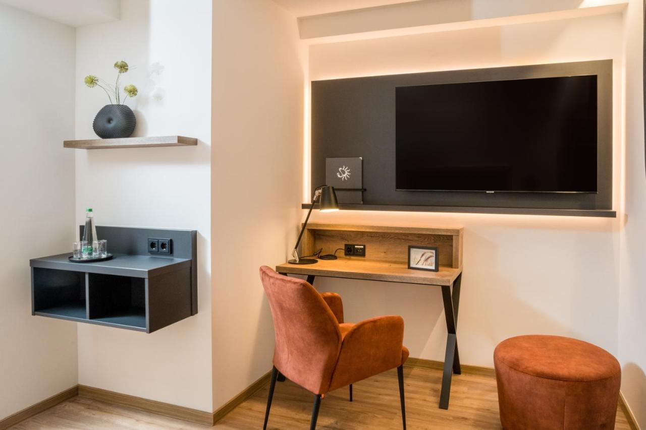 Landhotel Sonne Нойендеттельзау Экстерьер фото